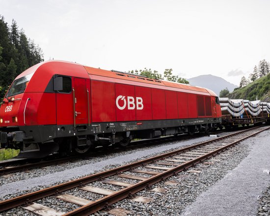 H53 Pfons-Brenner site: arrival of the first tubbing rings at the construction site