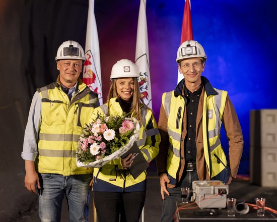 Feierlicher Tunnelanschlag des Bauloses „H52 Hochstegen"