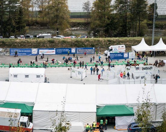 Über 2.500 Besucher beim "Tag des offenen Tunnls 2016" auf der BBT-Baustelle in Mauls