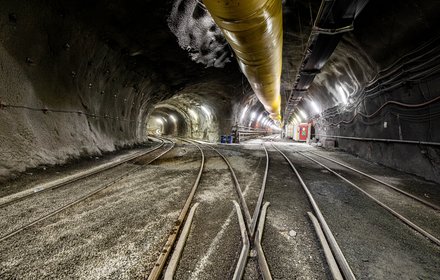 Mules - exploratory tunnel with connection tunnel to the main tubes