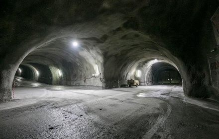 Ahrental lateral access tunnel - branch-off chamber to the exploratory tunnel