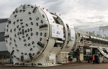 TBM "Flavia" for one of the two main tunnels towards Brennero