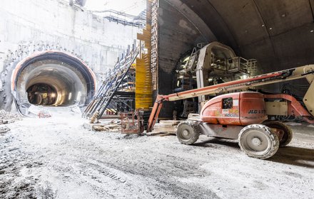 Errichtung der Tunnel-im-Tunnel-Konstruktion